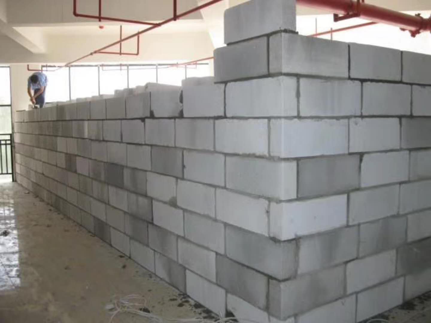 台前蒸压加气混凝土砌块承重墙静力和抗震性能的研究